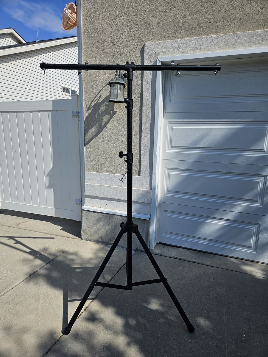 Main image 2