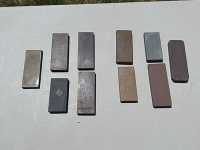Lot of 10 Vintage Sharpening Stones Whetstones Various Grits & Sizes Knife Tool Sharpeners
