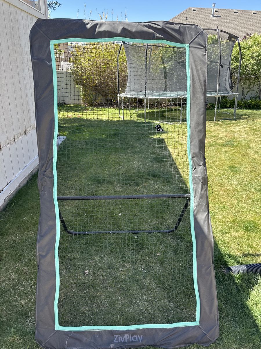 Lacrosse Rebounder