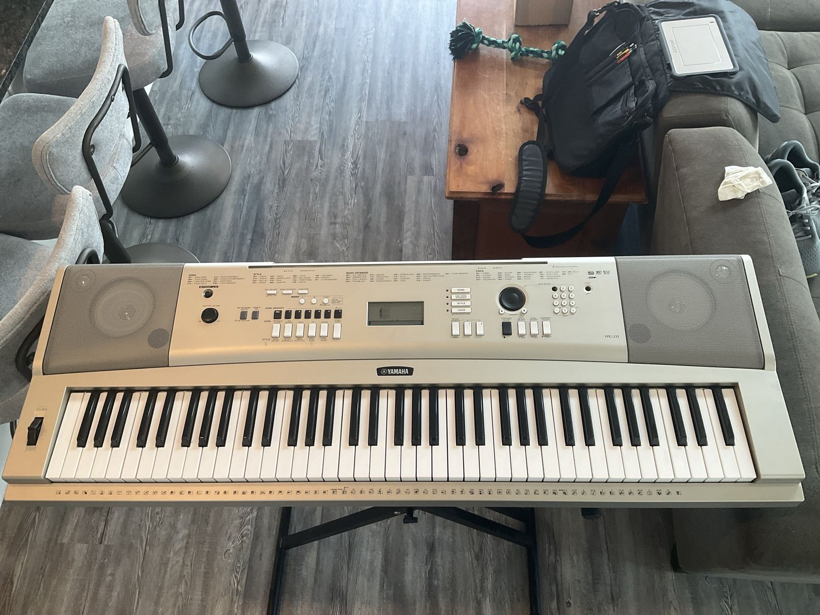Yamaha Keyboard