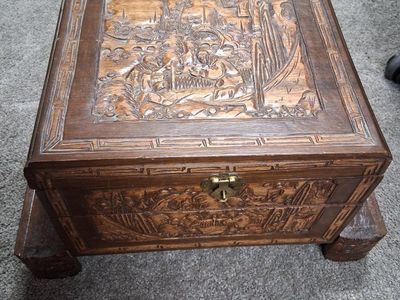 Beautiful Lg Wooden Carved Antique Jewelry Box!