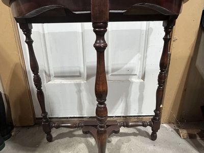 Vintage entry table etc