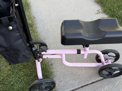 Knnee Scooter