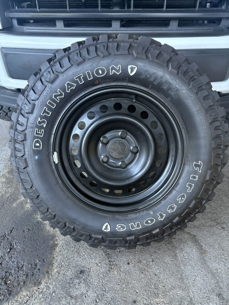 Firestone Destination 255 75R17