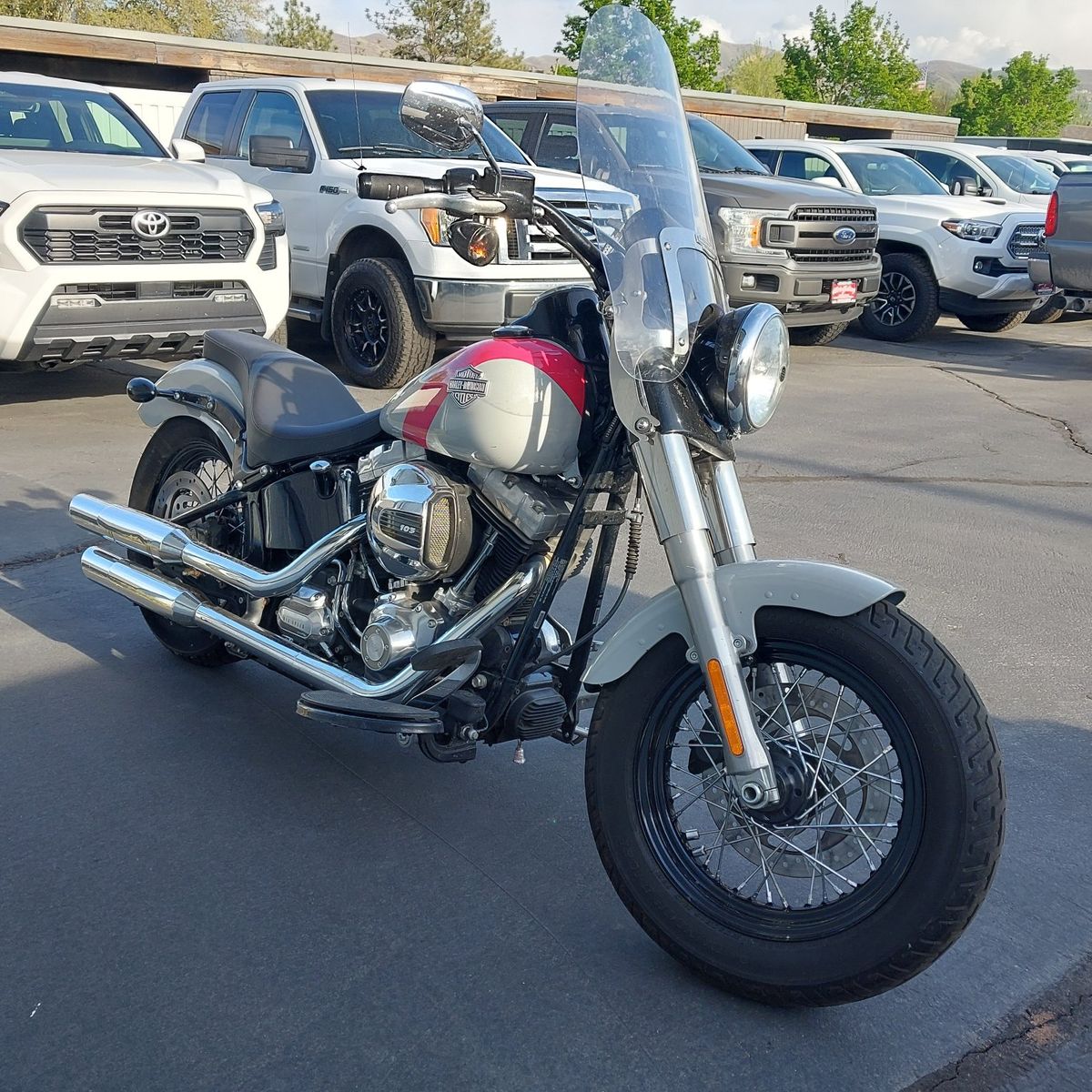 HARLEY DAVIDSON SOFTAIL SLIM