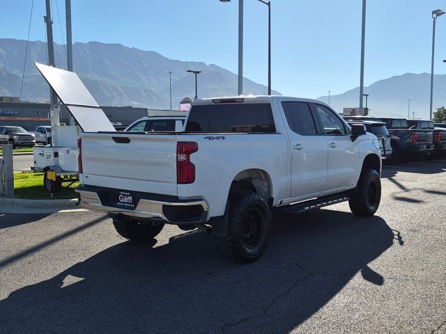 Main image 3