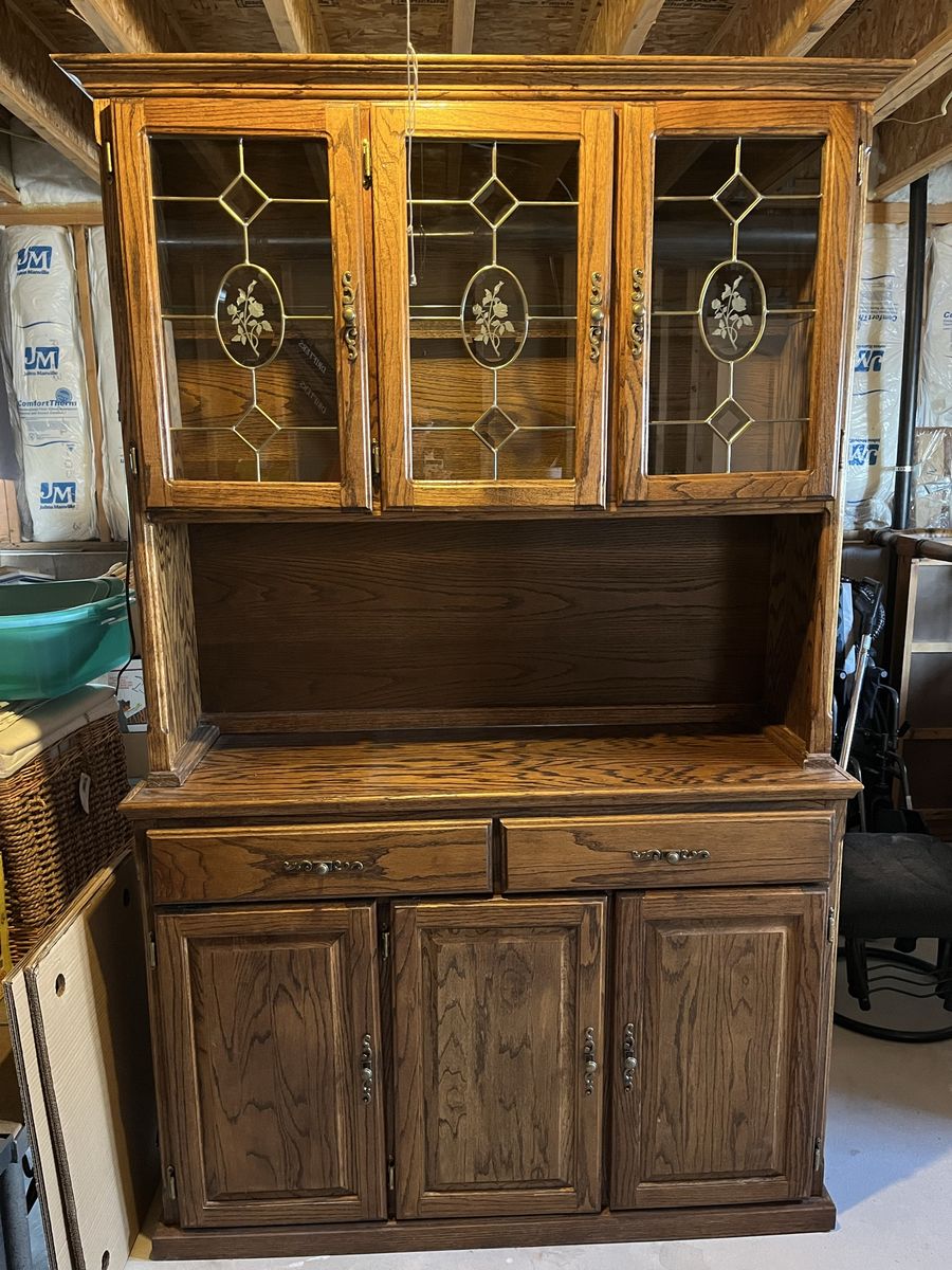 Oak China hutch