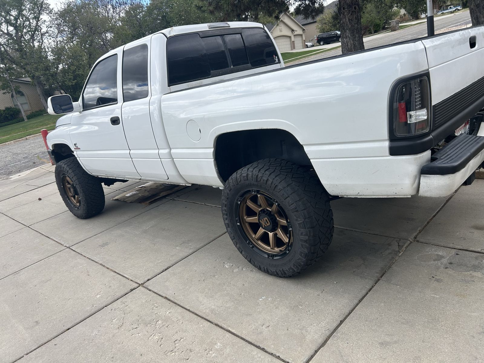 2000 dodge 2500