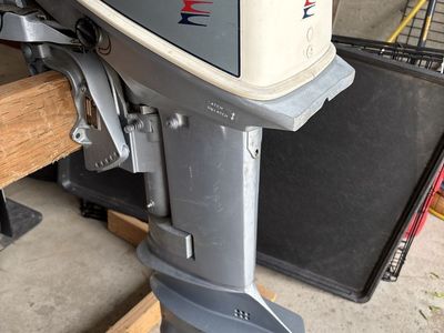 Evinrude 15 hp boat motor