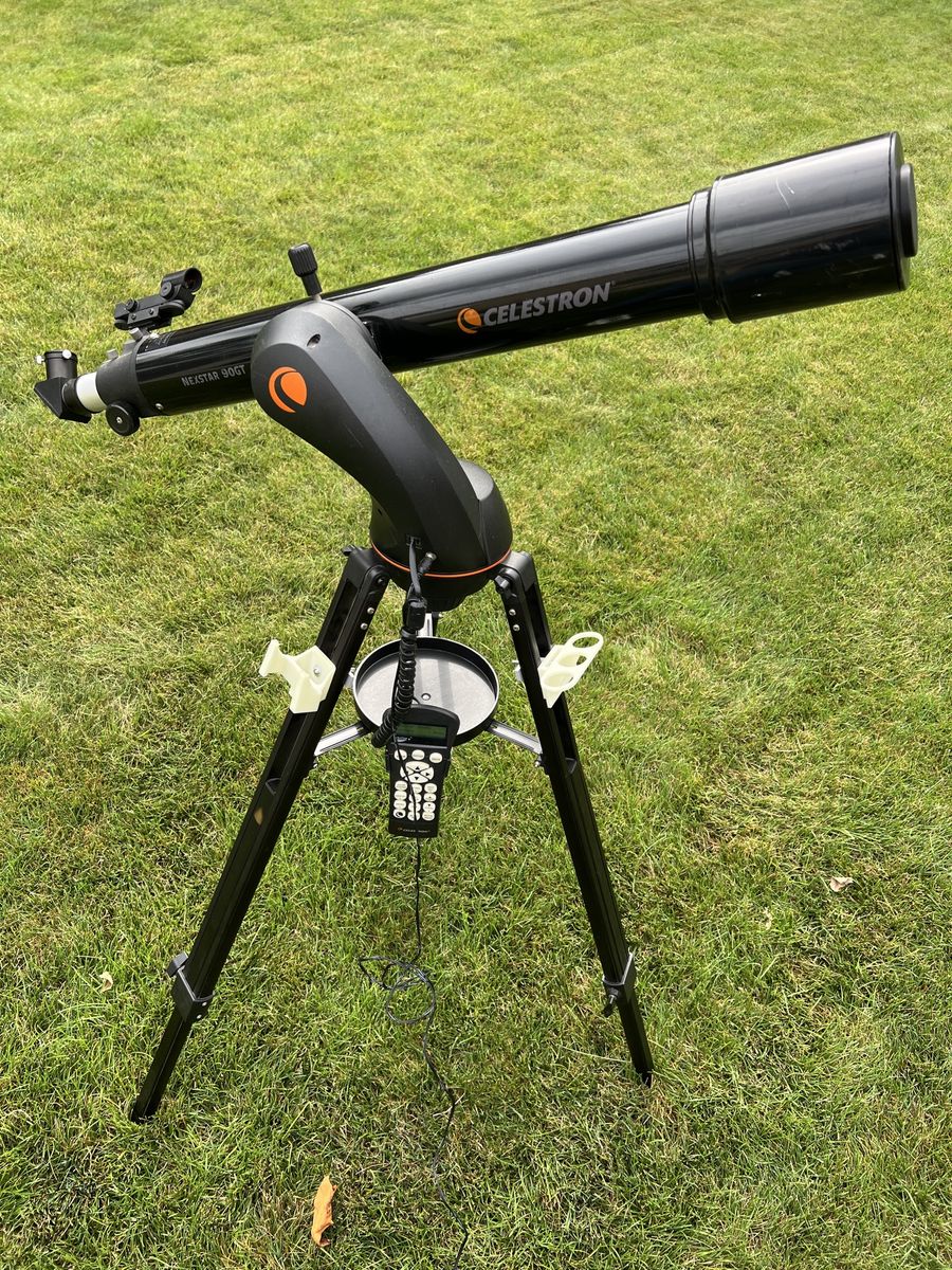 Celestron NexStar 90GT Computerized Telescope with Tripod and Hand Controller
