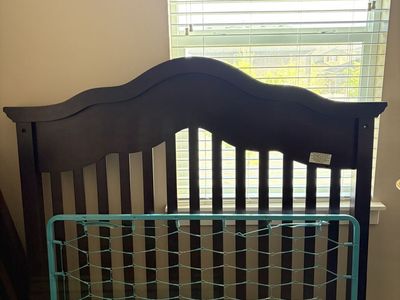Baby Appleseed Millbury Crib