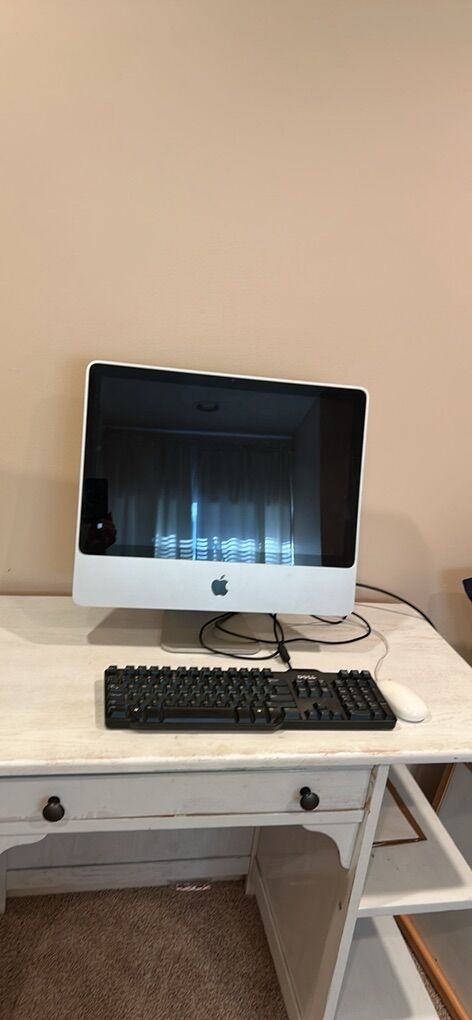 iMac 20 In Mid 2007