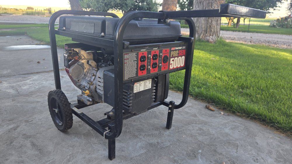 Coleman Powermate Pro-Gen 5000 with Briggs & Stratton 9 HP