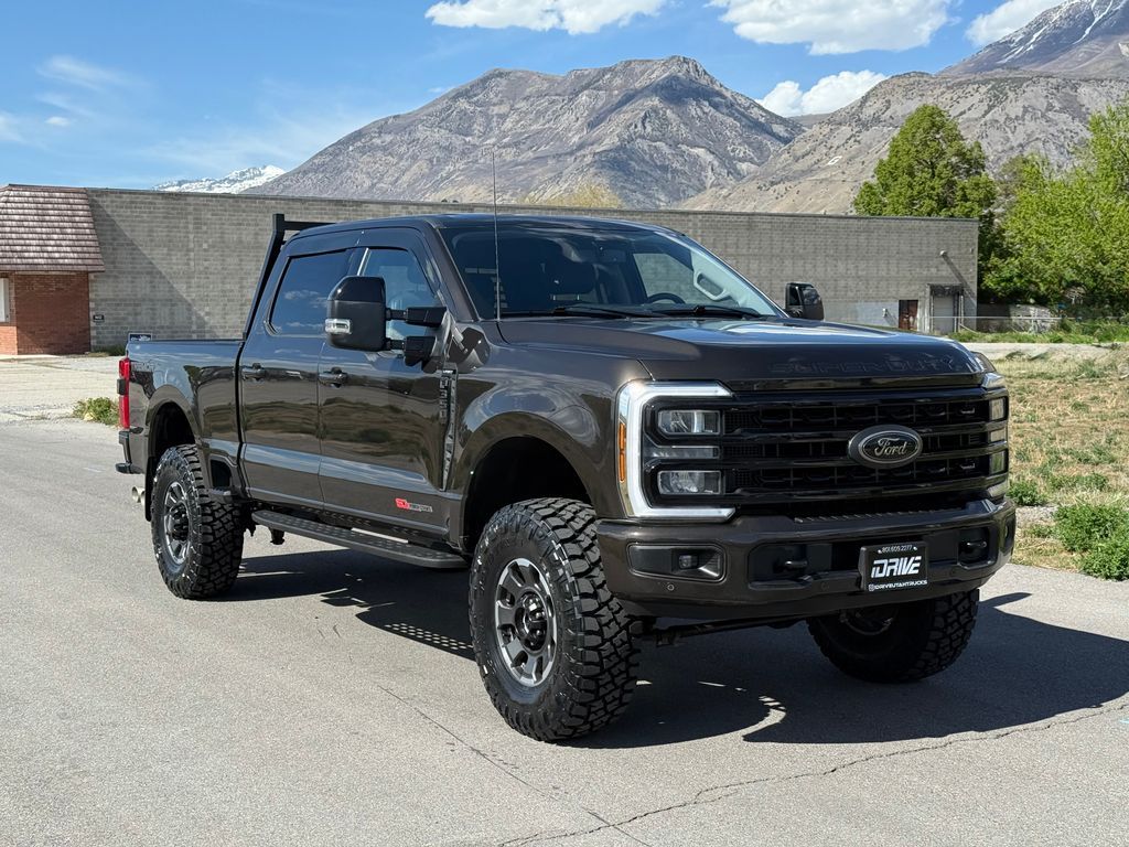 2024 Ford F-350 Super Duty Lariat