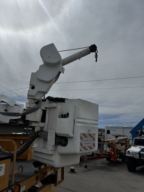 Main image 5