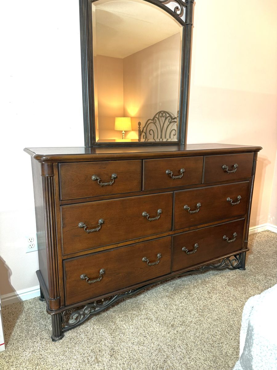5 Piece Bedroom Set