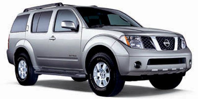 2005 Nissan Pathfinder SE