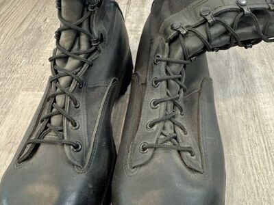 Belleville Mens Black Gortex Boot Sz 9