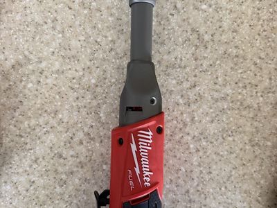 Milwaukee M12 FUEL Cordless Ratchet Tool
