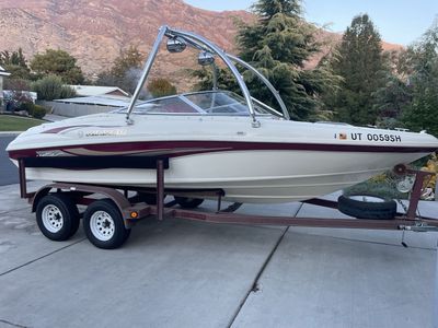 1997 Rinker Captiva 192 – Excellent Condition – Meticulously Maintained