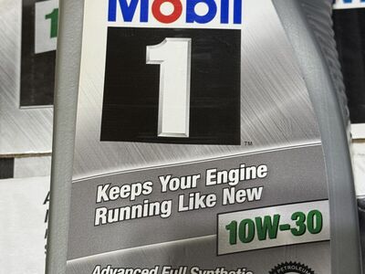 Mobile 1 Advanced Full Synthetic Motor oil 10W-30