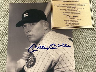 Mickey Mantle Autograph New York Yankees Hand Signed 8x10 Photograph Certificate of Authenticity COA MLB Baseball Auto