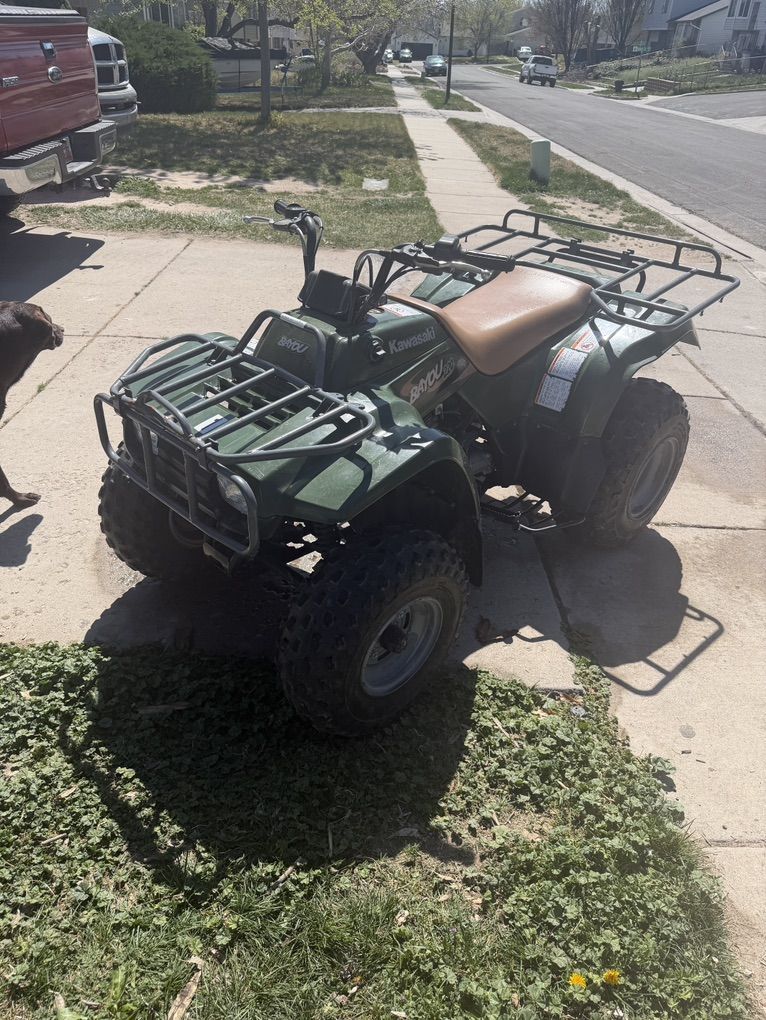 1998 Kawasaki Bayou 220