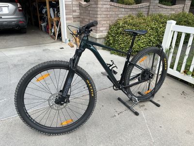 2021 Cannondale Trail SE2 Hardtail Mountain Bike