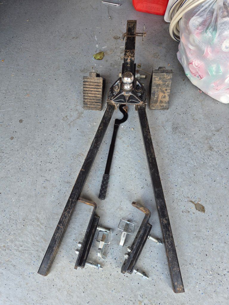 Equalizer Tralor Hitch & more