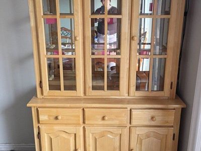 China Hutch