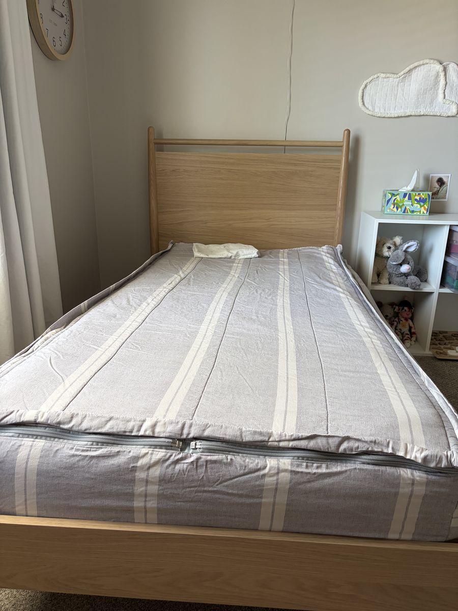 Twin Grey Beddy's Set
