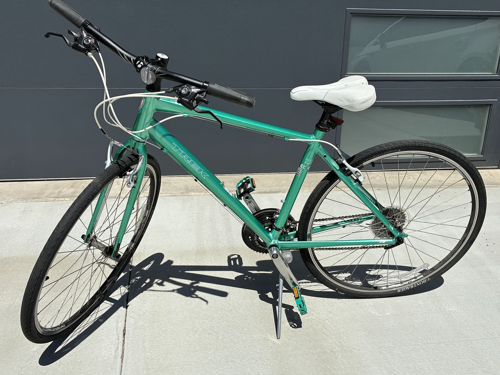 TREK Bike 7.2 19"