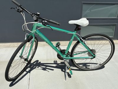 TREK Bike 7.2 19"