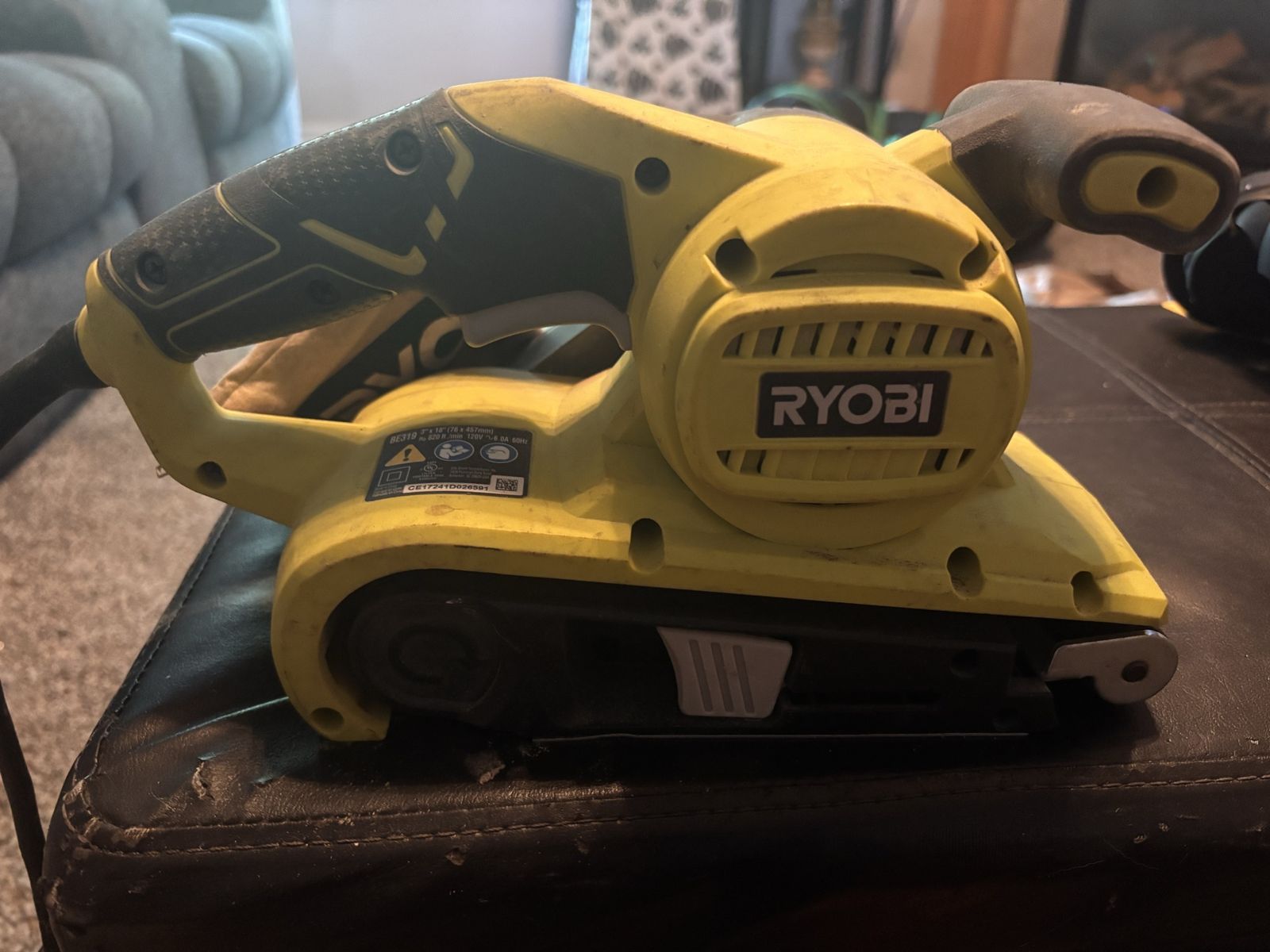 Ryobi BE319 3" x 18" Belt Sander 6.0A Corded Electric with Dust Bag
