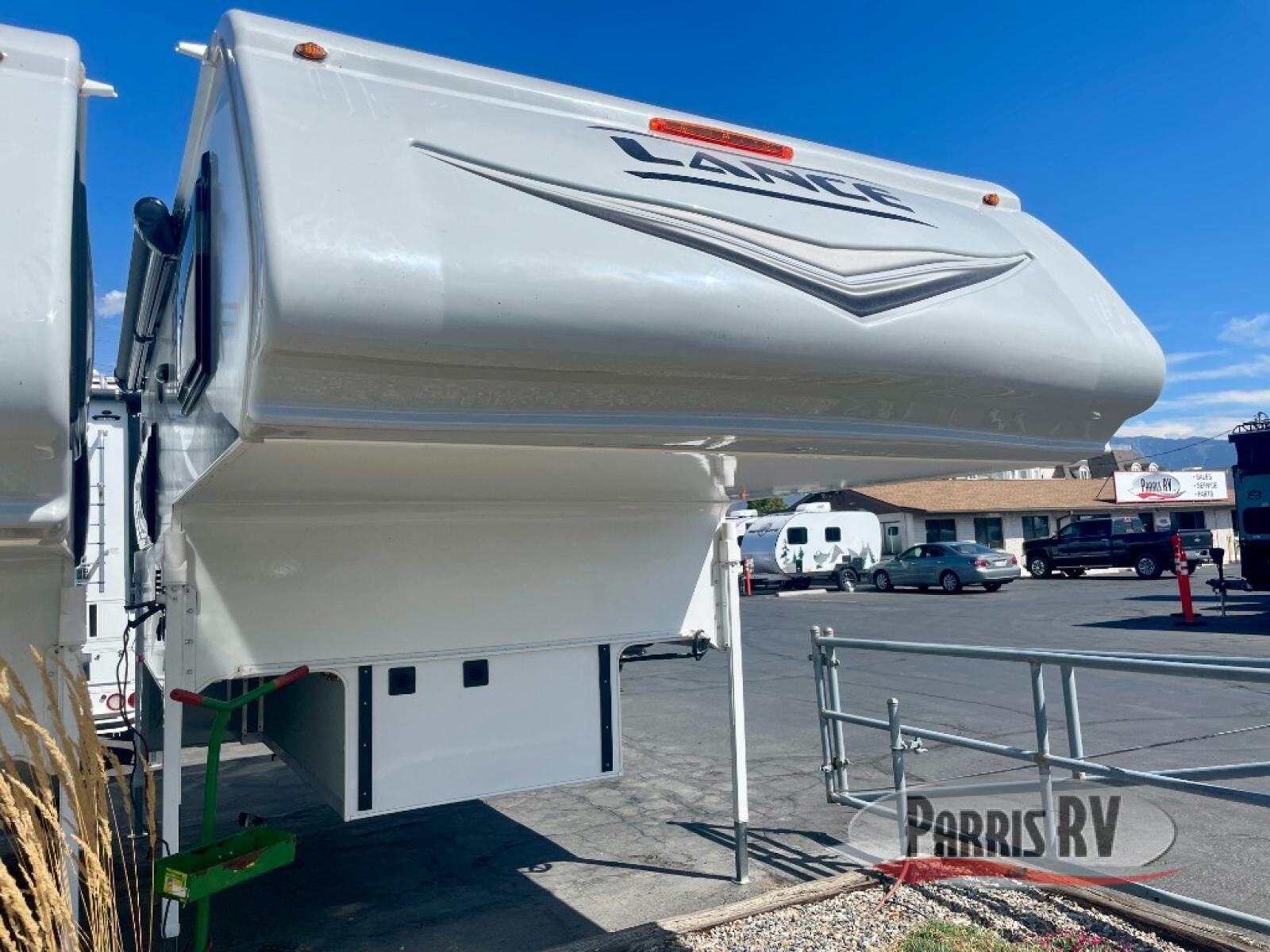 New 2026 Lance Lance Truck Campers 850