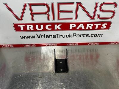 Peterbilt 389 Bracket