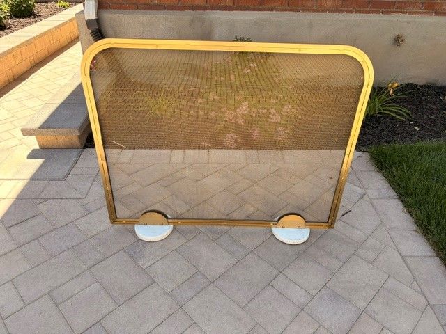 Deco Metal Fireplace Screen