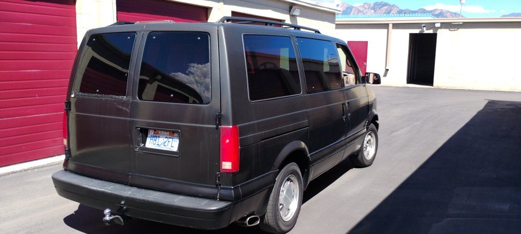 1998 Chevrolet Astro Van 