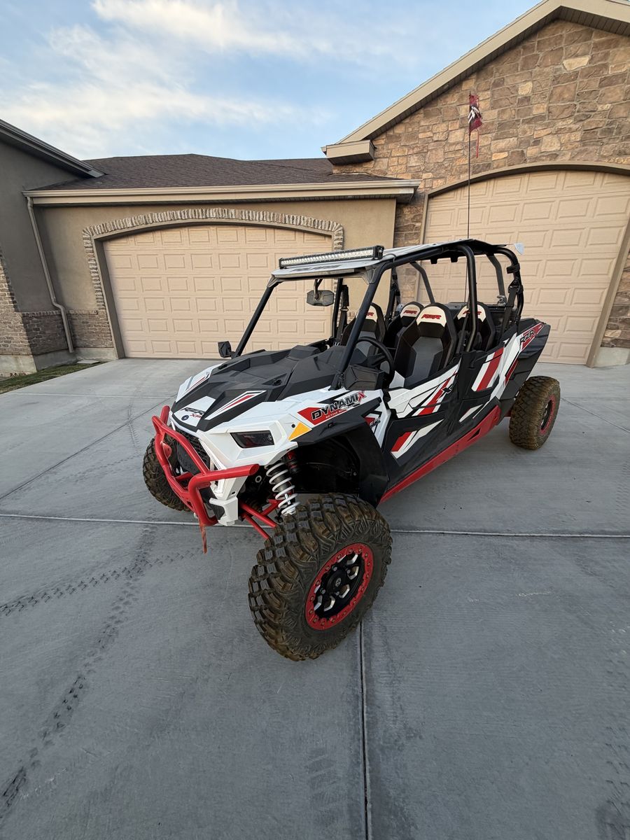 Polaris RZR