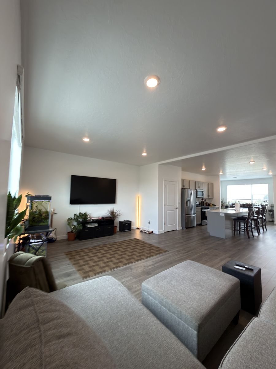 Private Room & Bathroom For Rent