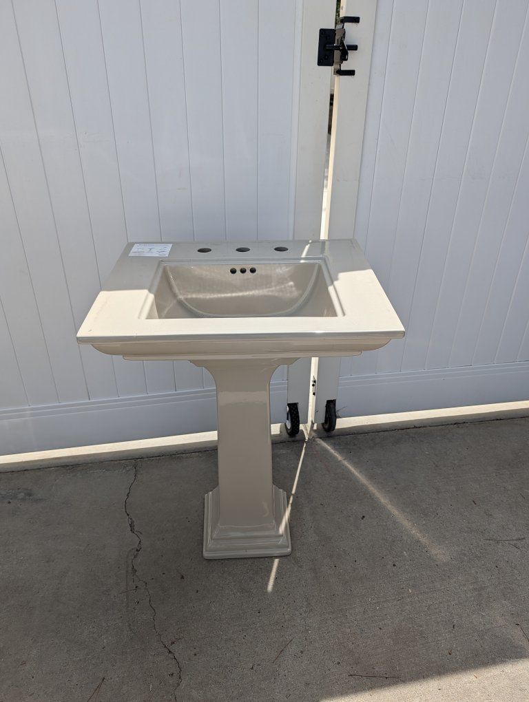 Kohler Memoirs Stately K-2344-4-NY 25" Rectangular Pedestal Bathroom Sink
