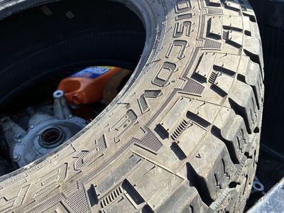 35x12.50r20 Cooper at3 xlt LRF