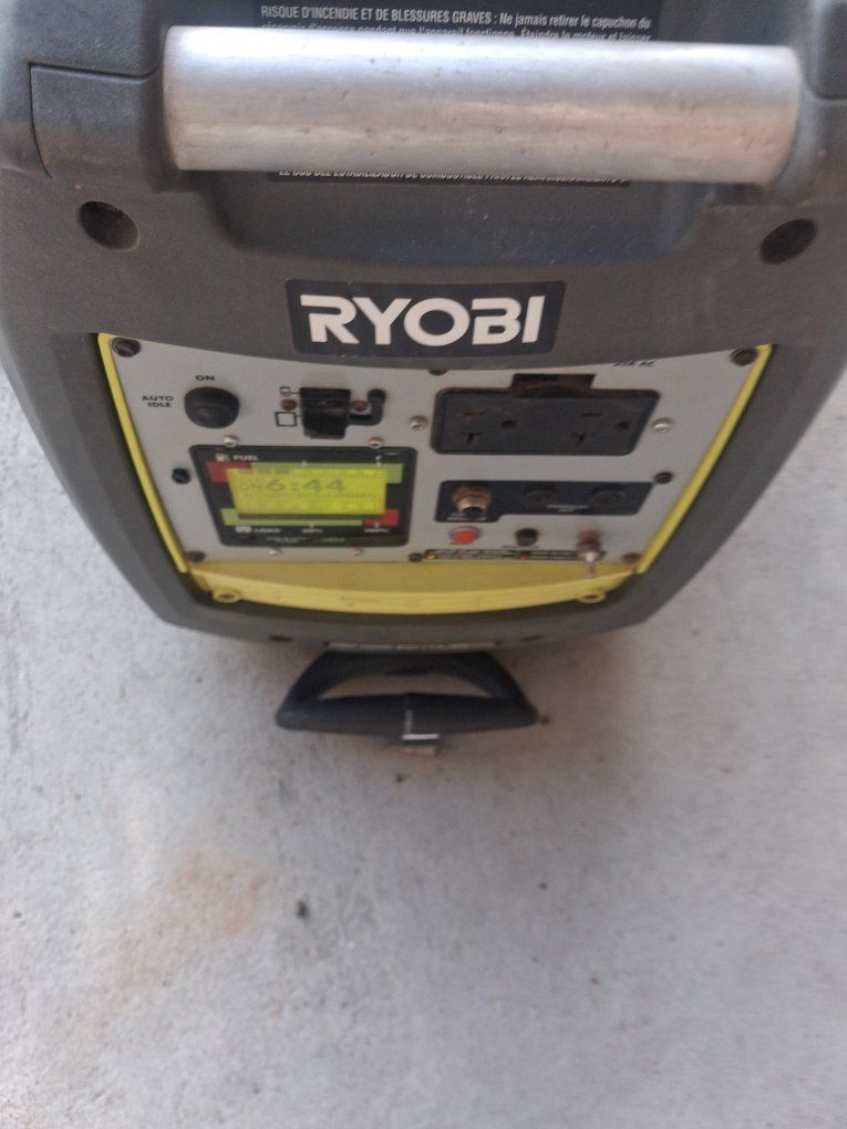 Ryobi 1800 Running / 2300 Starting Watts Inverter Generator