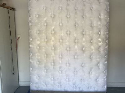 Queen Size Reversible Mattress & Box Spring Set - White, Tufted Design, Gently Used