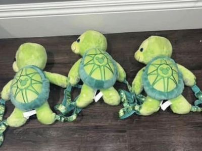 Rare Disney Aulani 'Olu Mel Turtle Plush Backpack (Duffy & Friends)