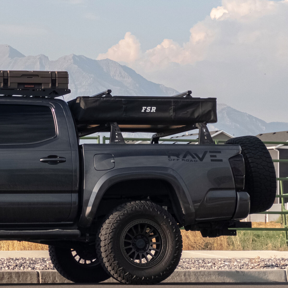 Freespirit Recreation High Country V2 Rooftop Tent