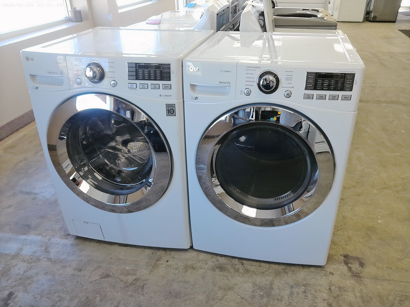 Stackable Front Load Washer adn dryer~90 Day Guarantee