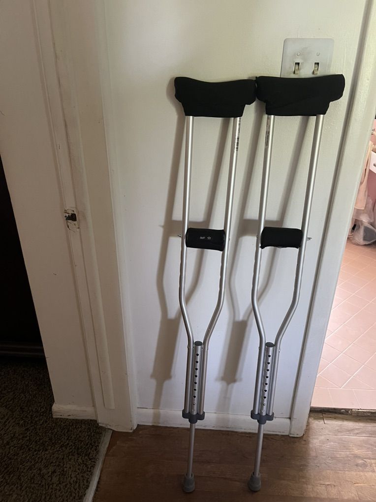 Crutch’s