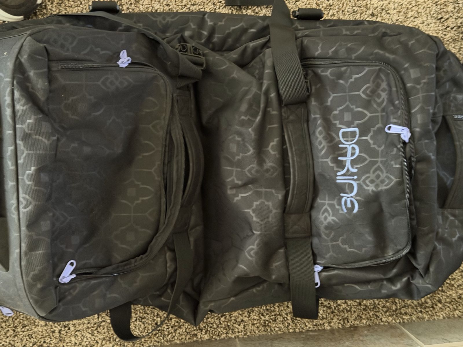 Dakine Black Patterned Rolling Duffle Travel Bag Luggage