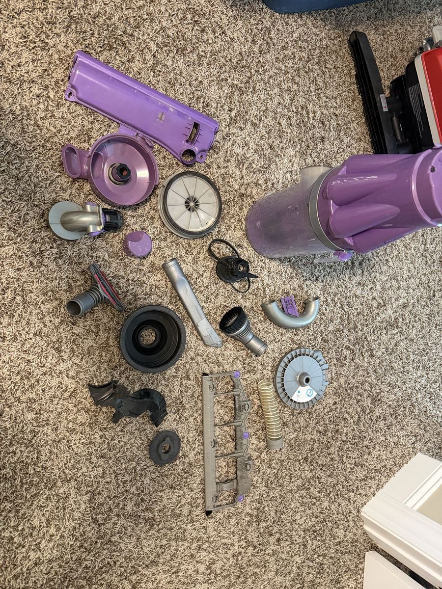 Dyson vacuum parts